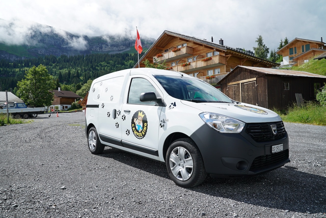 Island Camper Mieten: Ihr Familienbetrieb Mit Eigener Station 24 Camper Miete Für „Füfzg Stutz Am Tag“